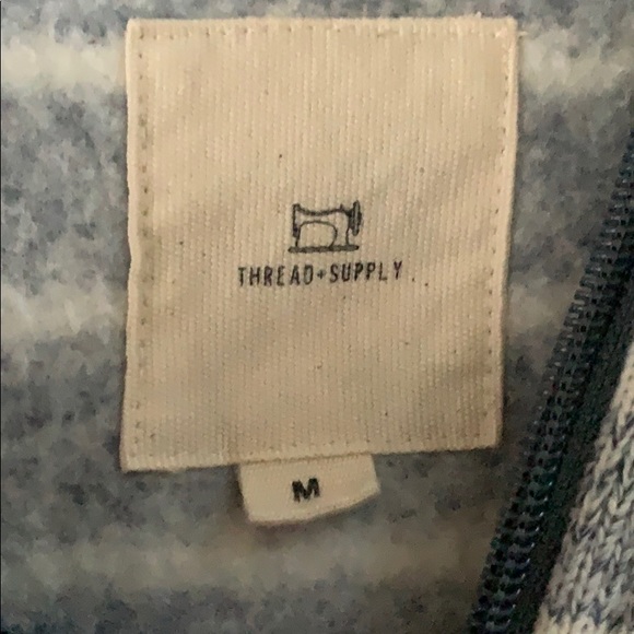 thread+supply quarter zip - Picture 3 of 4